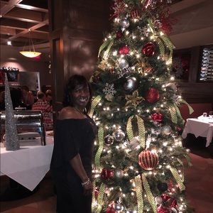 Meet your Posher, Debra